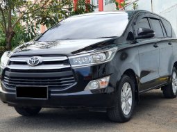 (Dp Murah)Toyota Kijang Innova V AT Bensin 2022 Hitam 3