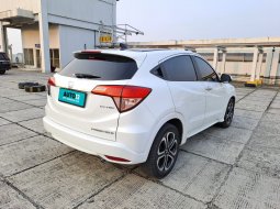 Honda HR-V E Prestige 2015 4