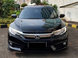 Dp50jt saja Honda Civic ES Prestige 2018 Sedan turbo hitam km 13 rban cash kredit proses bisa 3