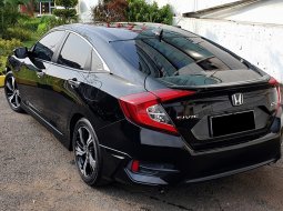 Dp50jt saja Honda Civic ES Prestige 2018 Sedan turbo hitam km 13 rban cash kredit proses bisa 6