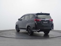 Toyota Kijang Innova VENTURER A/T 2.0 2018 MPV 4