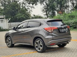 Honda HR-V 1.8 Prestige SUV AT 2018 Grey kM 20 Rb dP 4,9 jT No Pol Genap 8