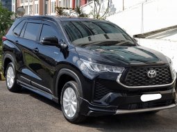 Toyota Kijang Innova Zenix Hybrid 2023 v hybrid modelista hitam cash kredit proses bisa dibantu 1