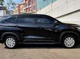 Toyota Kijang Innova Zenix Hybrid 2023 v hybrid modelista hitam cash kredit proses bisa dibantu 4