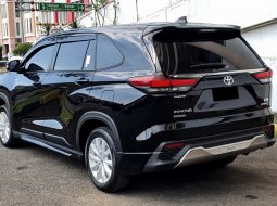 Toyota Kijang Innova Zenix Hybrid 2023 v hybrid modelista hitam cash kredit proses bisa dibantu 8