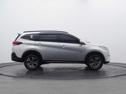 Daihatsu Terios R 1.5 M/T 2018 SUV 2