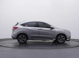 Honda HR-V 1.8L Prestige 2016 Abu-abu 4