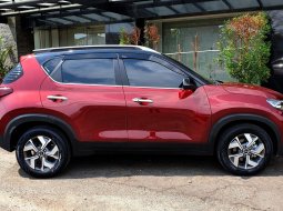 [ KM LOW ] Kia Sonet 1.5 Dynamic AT Sunroof Intense Red 2022 4