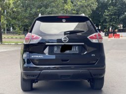 TDP RINGAN!! Nissan X-Trail 2.5 2015 TERMURAH!! 3