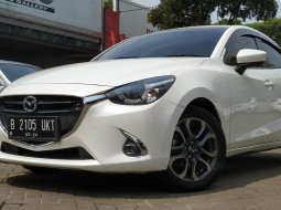 Mazda 2 R 2018 Putih AT KM39rb mulus pajak panjang 1