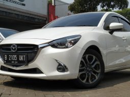 Mazda 2 R 2018 Putih AT KM39rb mulus pajak panjang 2