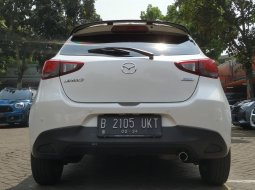 Mazda 2 R 2018 Putih AT KM39rb mulus pajak panjang 8