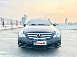 Mercedes-Benz R280 Tahun 2009 Automatic Hitam 1