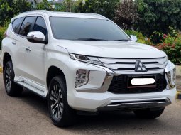 Km33rb Mitsubishi Pajero 2.4 Dakar Ultimate 4x4 Facelift AT 2021 Putih sunroof cash kredit bisa 1