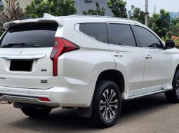 Km33rb Mitsubishi Pajero 2.4 Dakar Ultimate 4x4 Facelift AT 2021 Putih sunroof cash kredit bisa 7