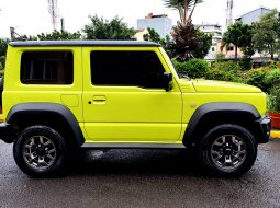 Km8rb Suzuki Jimny AT 2022 kuning kinetic yellow cash kredit proses bisa dibantu 5