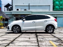 Suzuki Baleno Hatchback A/T 2021 PUTIH, Km 19rb, PJK 4-24, TGN 1 7