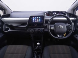 Jual mobil Toyota Sienta 2017 2
