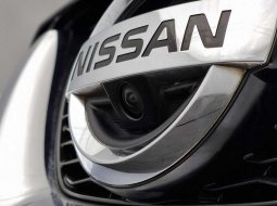 Nissan X-Trail 2.0 2016 Hitam 7