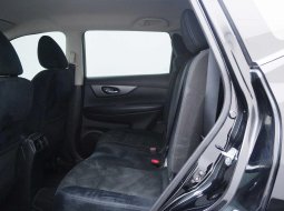Nissan X-Trail 2.0 2016 Hitam 14