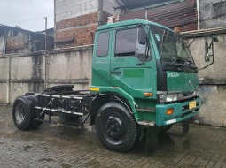 UD trucks engkel PK 260 CT Tractor head 2013 kepala trailer PK260CT