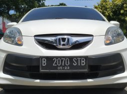 Honda Brio 1.3  E Automatic 2013 Hatchback  Putih mulus terawat 2