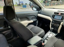 Daihatsu Terios 1.5 R Deluxe SUV AT 2018 PUTIH Dp 14,9 Jt No Pol Ganjil 11