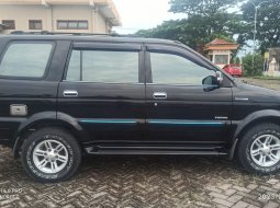 Isuzu Panther GRAND TOURING 2005 hitam cilla