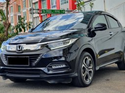 Km22rb honda hrv se 2021 hitam tangan pertama dari baru cash kredit proses bisa dibantu 3