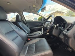 Km22rb honda hrv se 2021 hitam tangan pertama dari baru cash kredit proses bisa dibantu 13