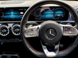 12rb mls Mercedes Benz CLA 200 AMG Line CBU Facelift AT 2019 hitam cash kredit proses bisa dibantu 15