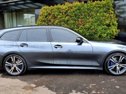 9rb mls BMW 3 Series 320i touring wagon 2020 abu record cash kredit proses bisa dibantu 6