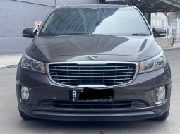 TDP RINGAN!!! KIA SEDONA ULTIMATE AT COKLAT 2017 1