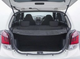 Daihatsu Ayla 1.2 R Deluxe 2018 Putih 6