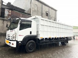 Isuzu Giga engkel 4x2 FTR90S bak besi sentral 2012 FTR 90 S