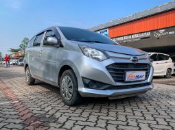 Daihatsu Sigra 1.2 X AT Matic 2017 Silver KM Rendah 25rb 3