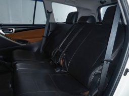 Toyota Kijang Innova 2.4V 2017 8