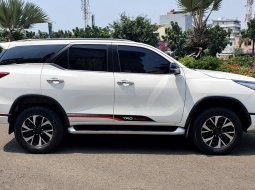 Dp50jt Toyota fortuner vrz trd putih 2017 diesel matic siap pakai cash kredit proses bisa dibantu 4