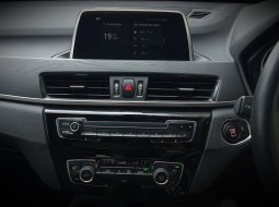 27rb mls BMW X1 sDrive 1.8i XLine AT 2018 hitam sunroof cash kredit proses bisa dibantu 16