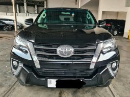 Toyota Fortuner VRZ 2.4 Diesel AT ( Matic ) 2018 Hitam Km 39rban Siap Pakai 1