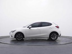 Mazda 2 R 2015 Murah 
Hubungi Firman 085772081280 5