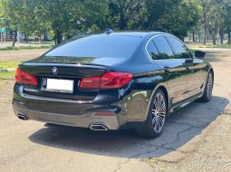 BMW 5 Series 530i 5