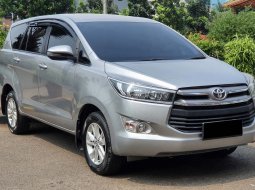 SIAP PAKAI! Toyota Kijang Innova 2.4 G Diesel AT 2018 Silver 3