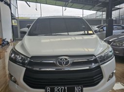 Toyota Kijang Innova V 2016