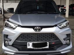 Toyota Raize GR Turbo Two Tone A/T ( Matic ) 2022 Silver Km Cuma 2rban Mulus Gress Like New 1