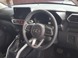 Toyota Raize GR Turbo Two Tone A/T ( Matic ) 2022 Silver Km Cuma 2rban Mulus Gress Like New 12