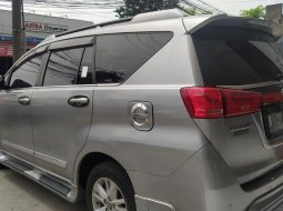 Toyota Kijang Innova V 2016 7