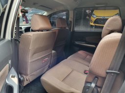 Jual mobil Toyota Avanza 2016 5