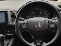 Km21rb Honda HR-V 1.5L E CVT 2018 facelift putih pemakaian 2019 pajak panjang siap pakai 13