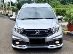 Km23rb record dp25jt honda mobilio rs cvt 2018 silver matic cash kredit bisa tangan pertama dr baru